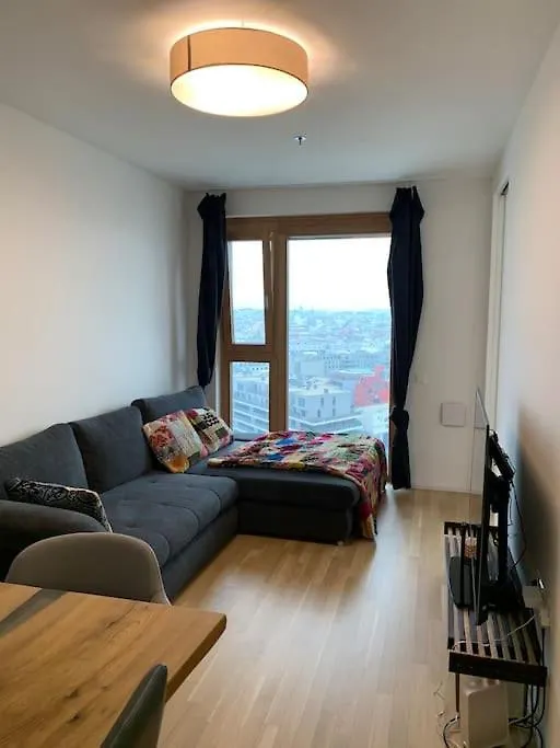 Stunning View Over Vienna In City Center Apartment
